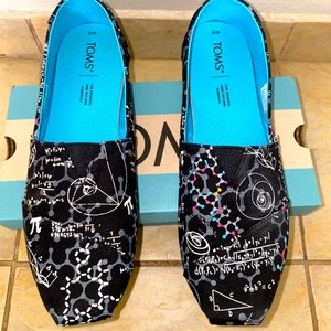 TOMS MATH/SCIENCE ✨GLOW IN THE DARK✨